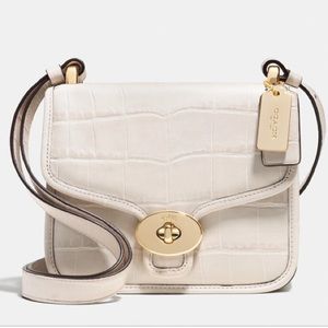 🎉 FLASH SALE🎉Coach Crossbody Embossed Leather